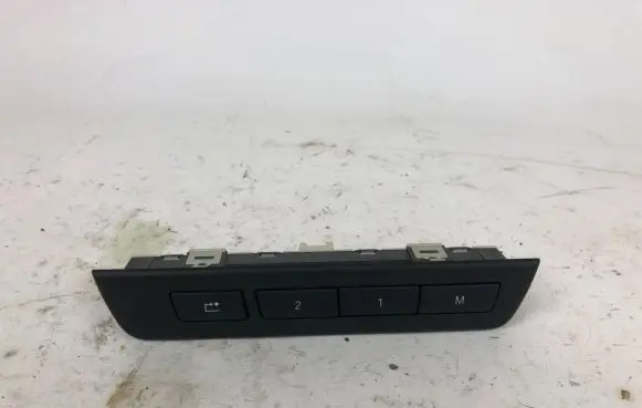 BMW 5 GT F07 Seat memory switch 9215803 SZ0910200014 28227075