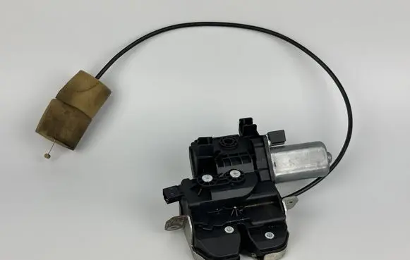 Mercedes-Benz S W221 Tailgate/trunk/boot lock/catch/latch 2217500085 A2217500085