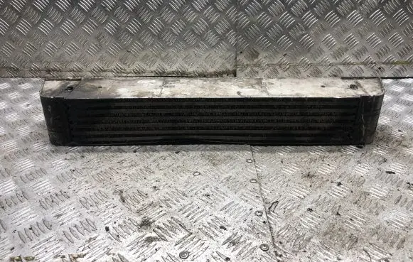 BMW 5 E60 E61 Intercooler radiator 1700778744604 17007787446 7787446