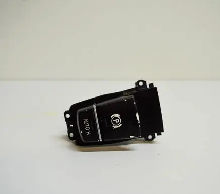 BMW X4 F26 Hand parking brake switch 6822518