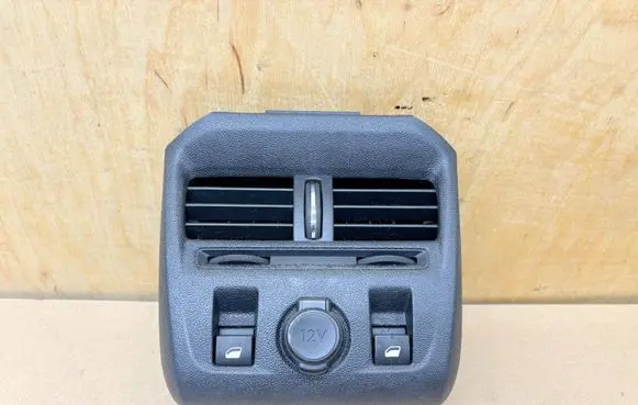 Citroen DS5 Rear air vent grill 9670771377