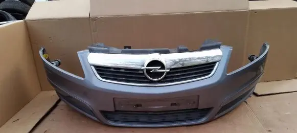 Opel Zafira B Front bumper
