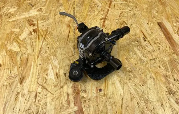 Hyundai Tucson IV NX4 Electric auxiliary coolant/water pump 369103D921 20230901 PA66GF25