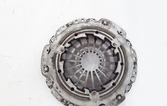 Dacia Sandero Pressure plate 