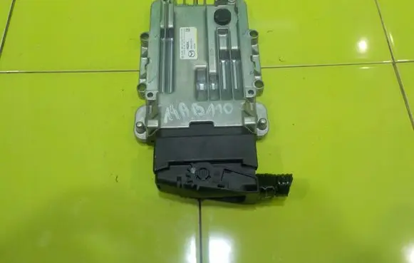 Mazda CX-7 Battery charger (optional) 0281020137