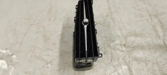 Volvo S90, V90 Dash center air vent grill 31366590