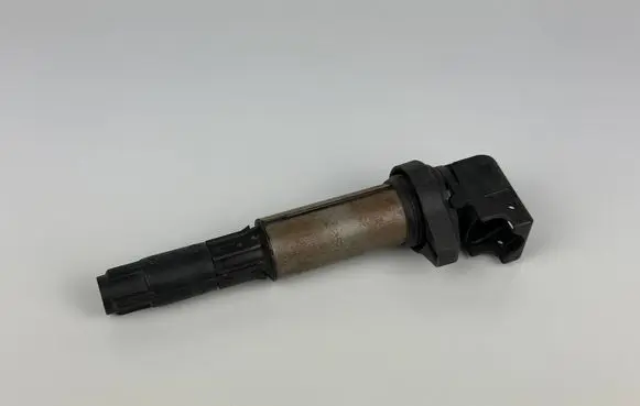 BMW 5 E60 E61 High voltage ignition coil 1220703201 171221906