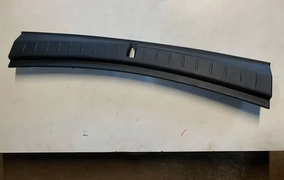 BMW 2 F46 Trunk/boot sill cover protection 7327008