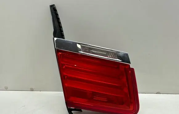 BMW 7 F01 F02 F03 F04 Tailgate rear/tail lights 7182205