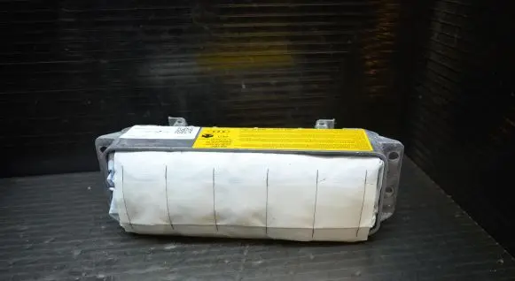Audi A6 S6 C6 4F Passenger airbag 4F1880204C