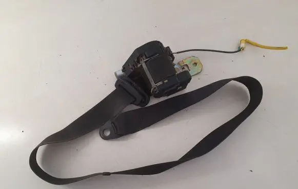 Iveco Daily 3rd gen Front seatbelt