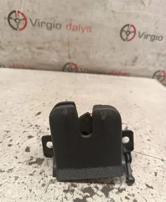 Volkswagen Touareg I Tailgate/trunk/boot lock/catch/latch 7L6827505