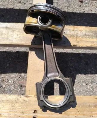 Dodge RAM Piston with connecting rod 248ACA 99L22 S891