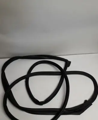Renault Kadjar Rubber seal front door (on door) 808305283R