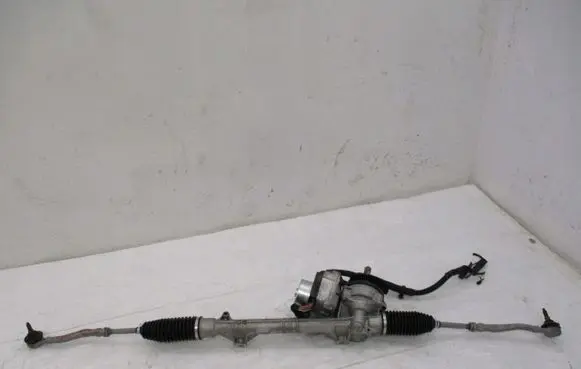 Peugeot 208 Steering rack 6820000190
