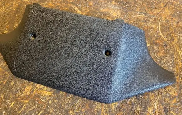 Mercedes-Benz E W124 (B) pillar trim (bottom) 1246920322
