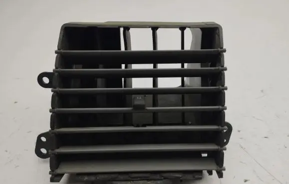 Chrysler Town & Country V Dashboard side air vent grill/cover trim 70786BD5