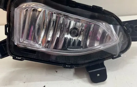 Hyundai Kona I Front fog light 92202J9000