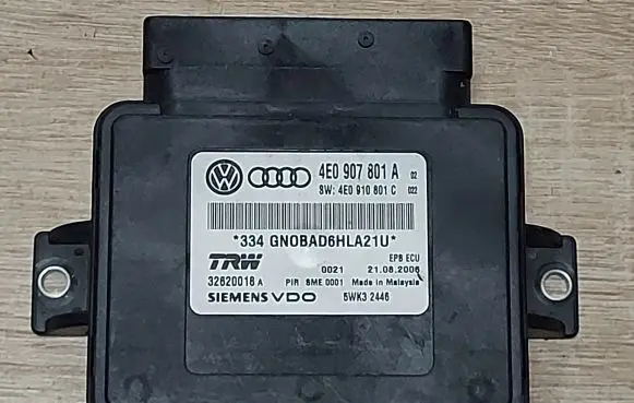 Audi A6 S6 C6 4F Hand brake control module 4F0907801A
