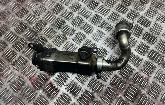 BMW 5 E39 EGR valve cooler 7787404
