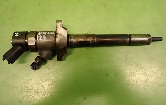 Peugeot Partner Fuel injector 0445110239