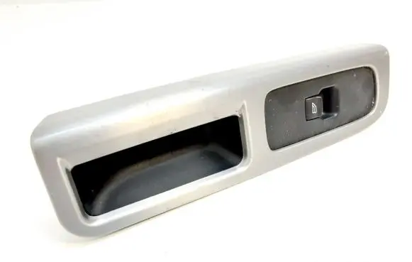 Volvo V50 Electric window control switch 30658448