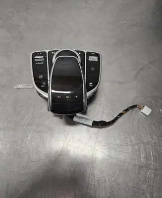 Mercedes-Benz GLC X253 C253 Head unit multimedia control A2059005915 A2539055200 A2539055700