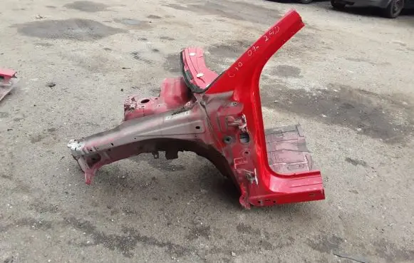 Volvo C30 Front quarter panel 31353558