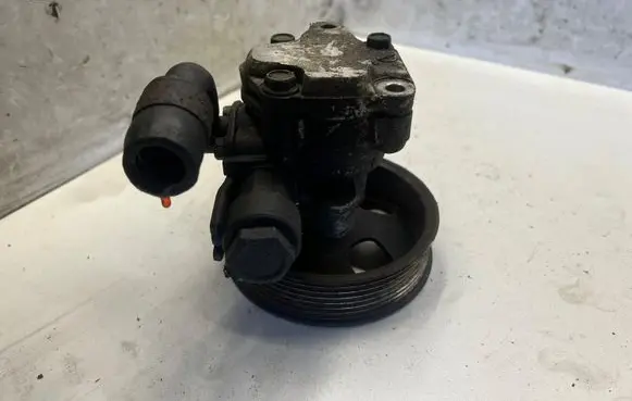 KIA Sorento Power steering pump 6910B034