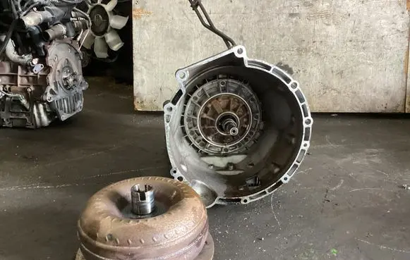 BMW 3 E90 E91 Automatic gearbox ZFS241049 8167113