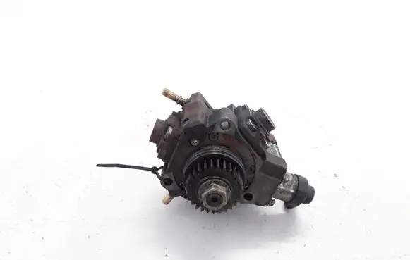 Renault Koleos I Fuel injection high pressure pump