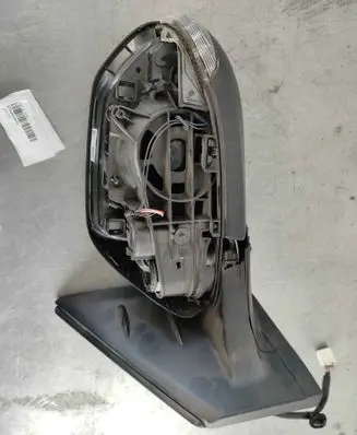 Toyota Yaris Front door electric wing mirror 87940K0030