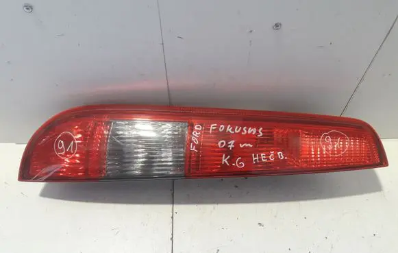 Ford Focus Rear/tail lights 4M5113404F