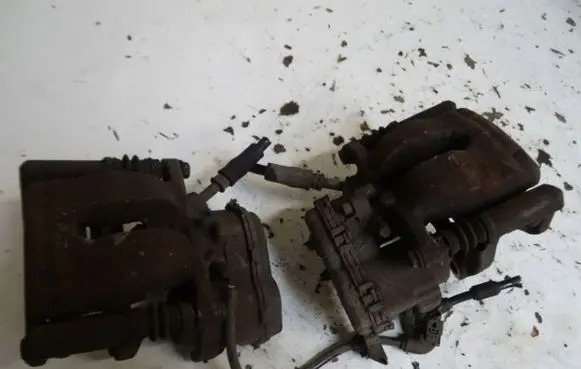 Mercedes-Benz B W246 W242 Rear brake caliper TE246