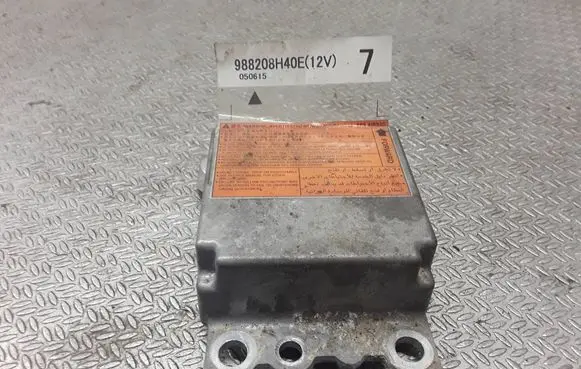 Nissan X-Trail T30 Airbag control unit/module 988208H40E 050615