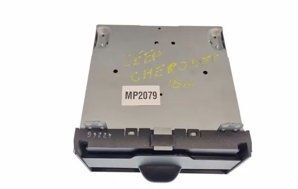 Jeep Cherokee CD/DVD changer P05091563AB T00AM0684T0442