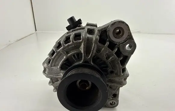 Volvo S60 Generator/alternator 30659580 0125812009 36051414