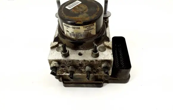 Toyota Yaris ABS Pump 445400D100 895410D170
