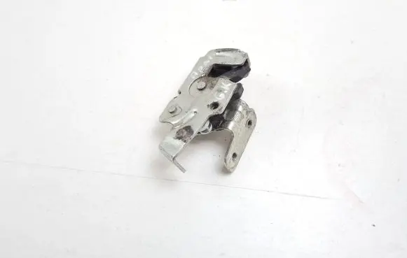 Loading door lock