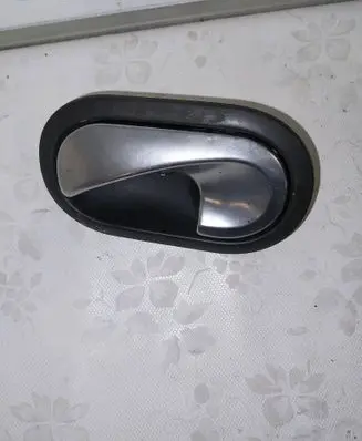 Renault Megane II Front door interior handle 8200028487 005400006