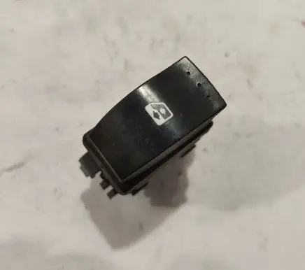 Renault Espace - Grand espace IV Electric window control switch 315027B