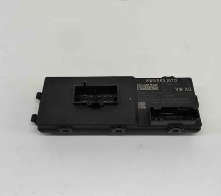 Audi A5 Tailgate/trunk control unit/module 8W8959107 A2C74487812