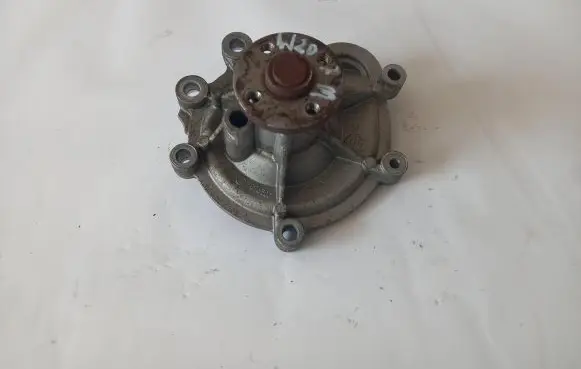 Mercedes-Benz E C207 W207 Water pump R2712010401