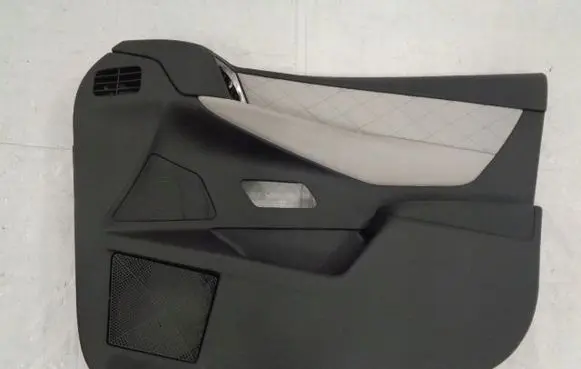DS Automobiles 3 Crossback Front door card panel trim 