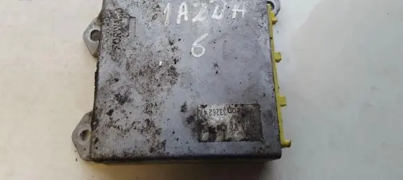 Mazda 6 Airbag control unit/module gj6a57k30