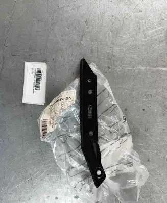Skoda Superb B8 (3V) Front bumper mounting bracket 3v0807184
