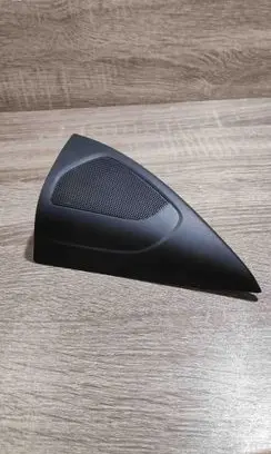 Volvo S70 V70 V70 XC Front door high frequency speaker 30781068