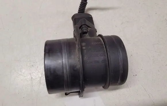 Audi A4 S4 B7 8E 8H Mass air flow meter 0281002461 074906461B