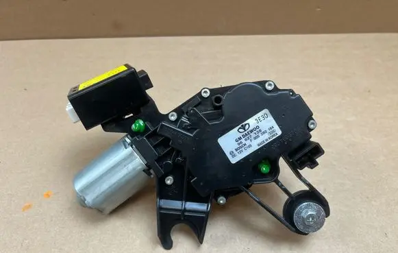 Opel Antara Rear window wiper motor 96627128