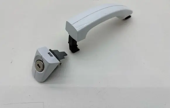 Ford Kuga II Front door exterior handle E521F